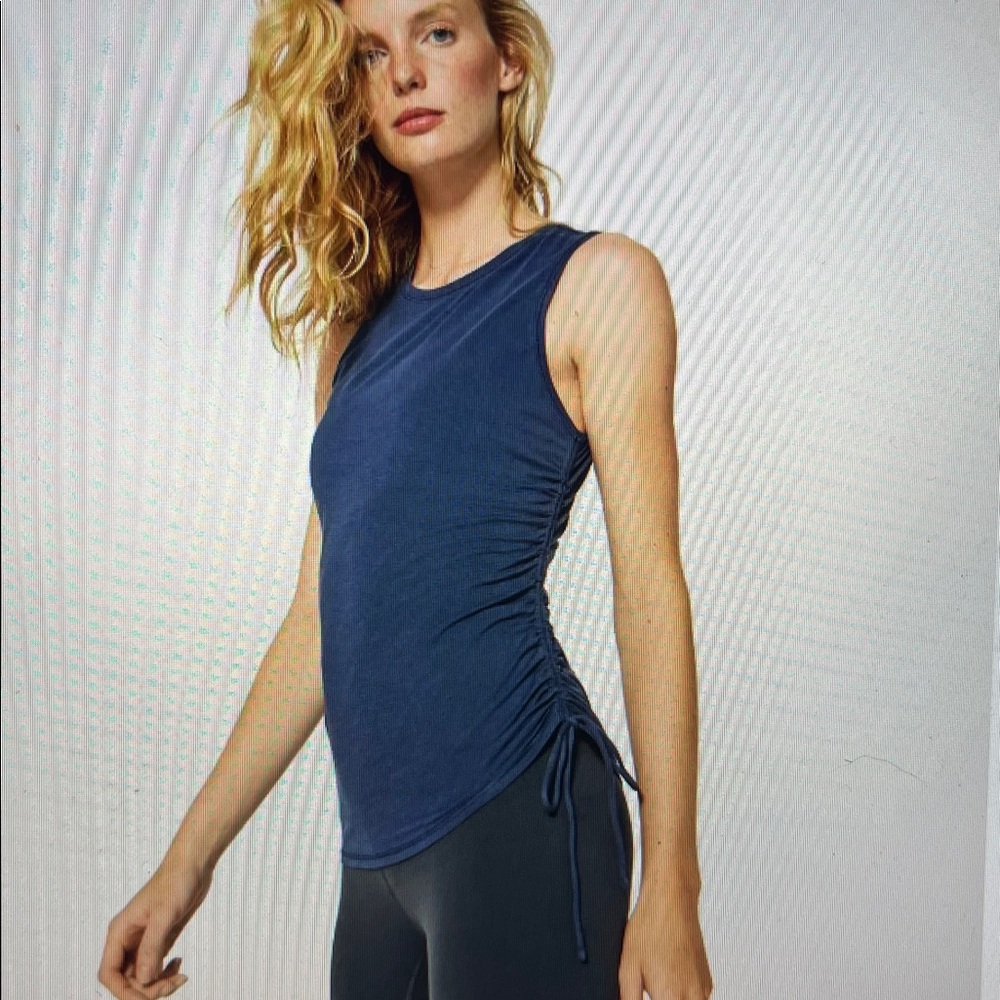 lululemon athletica Cinch It Tank mineral blue 10 NWT